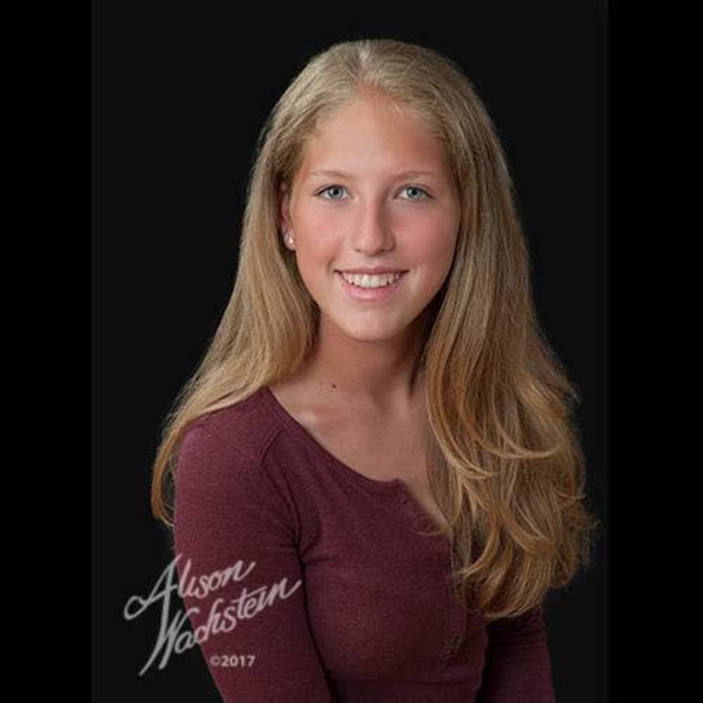 Meet your Posher, Olivia